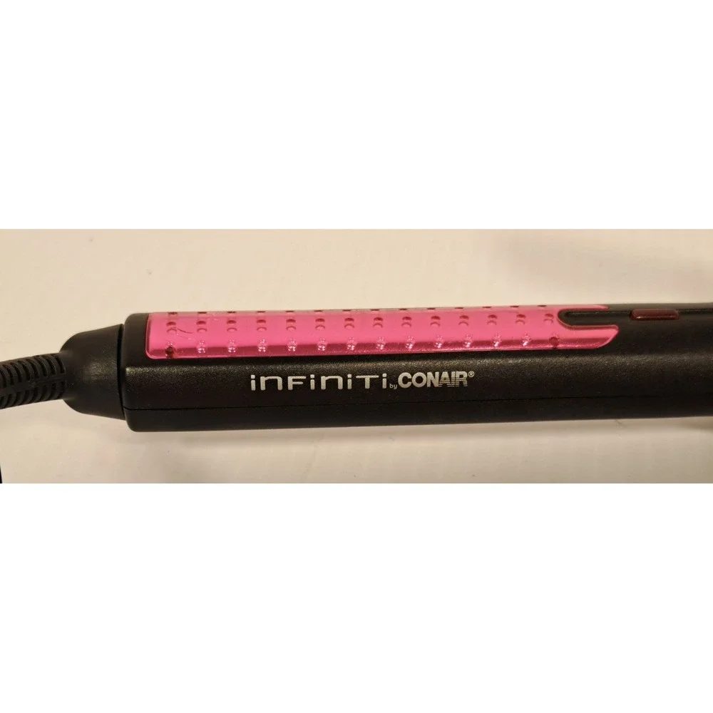 Infiniti by Conair CD120 Pink Ceramic Curling Iron 125W Adjustable Heat Black